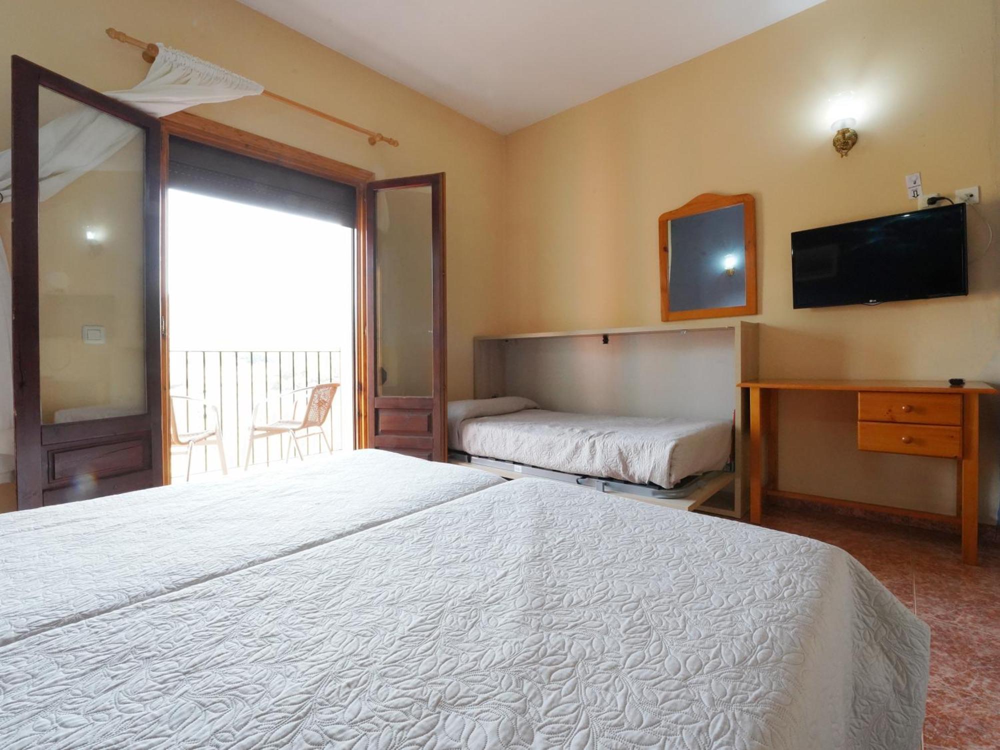 Hotel La Rueda 3000 Mora de Rubielos Bagian luar foto