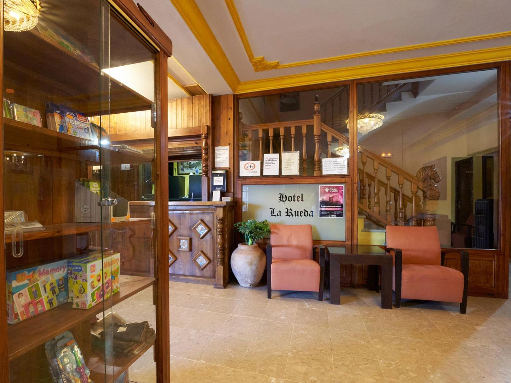 Hotel La Rueda 3000 Mora de Rubielos Bagian luar foto
