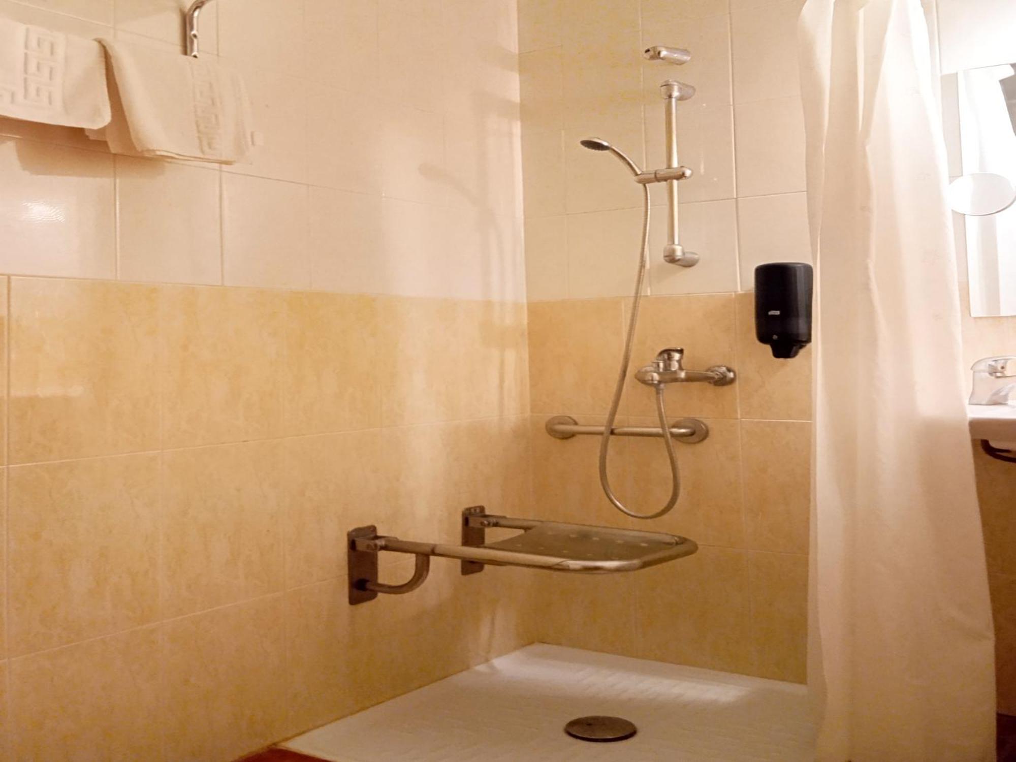 Hotel La Rueda 3000 Mora de Rubielos Bagian luar foto