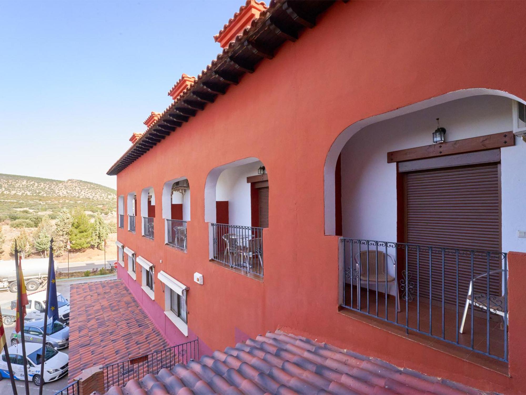 Hotel La Rueda 3000 Mora de Rubielos Bagian luar foto